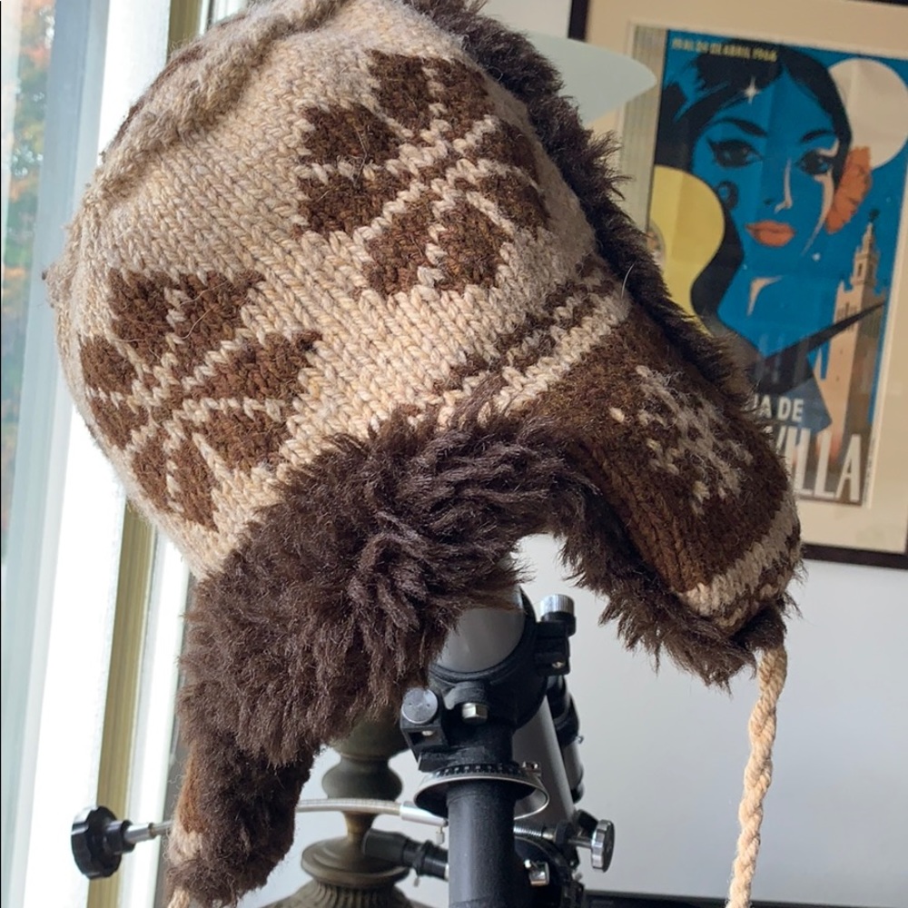 Winter Wool Hat - image 1